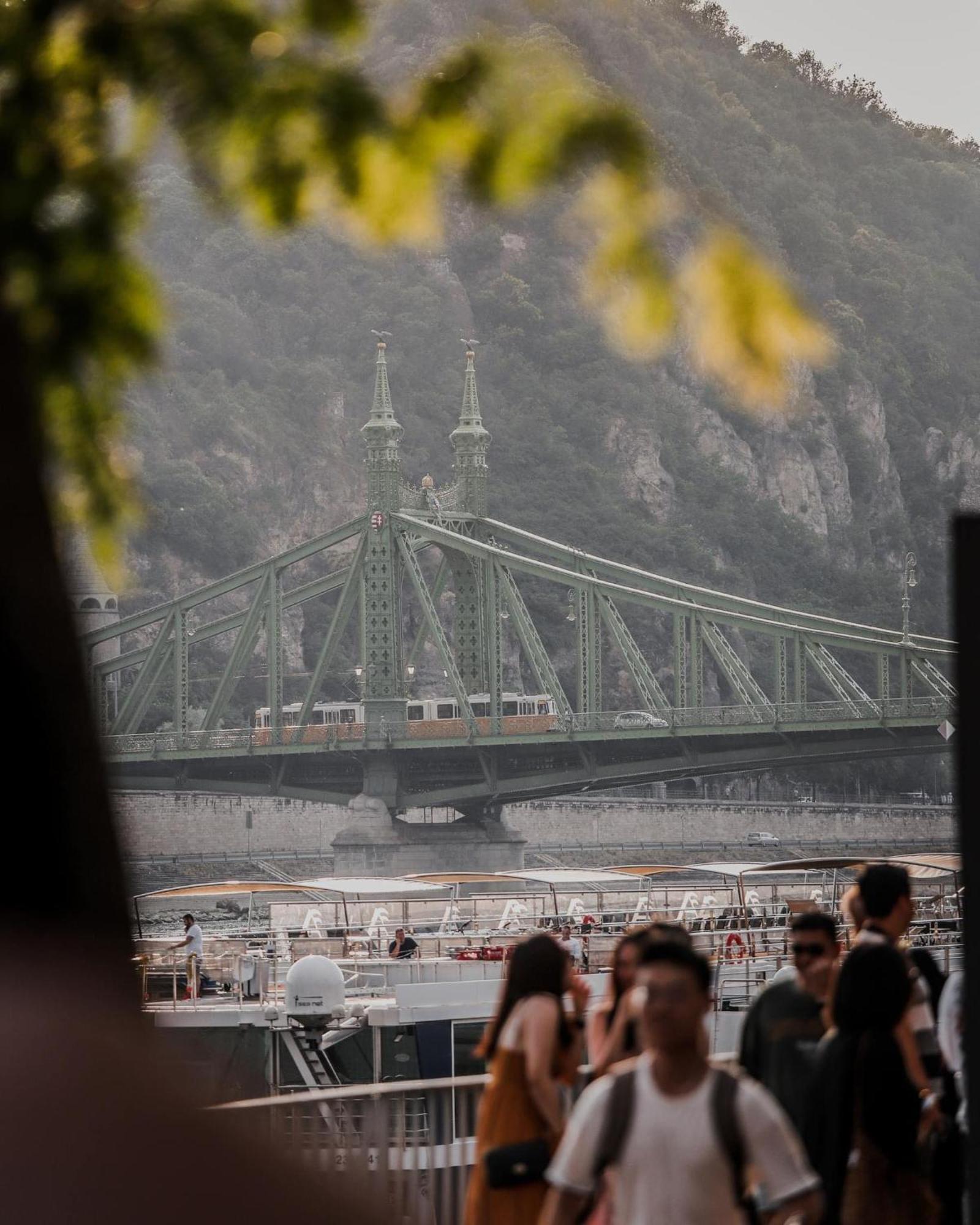 Premium Apartment By The Danube With Ac Budapest Exterior photo
